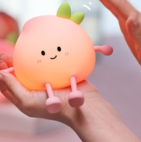 La veilleuse est mignonne et bonne pour les yeux. Lampe de chevet tactile pour chambre à coucher, compagnon de sommeil. C'est un cadeau de dessin animé.