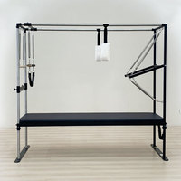 Reformer de Pilates en alliage d'aluminium avec trapèze à ressorts suspendus – Équipement professionnel de studio de Pilates pour la rééducation.