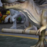 Modèle de T-Rex animatronique réaliste personnalisé OEM Zigong en métal pour utilisation intérieure/extérieure, idéal pour parcs d'aventure, parcs d'attractions, location, spectacles et centres commerciaux