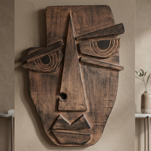 Plaque murale artisanale en bois rond brun, style Mid-Century Modern, WA-008 - Visage abstrait, décoration intérieure - Product Image 3
