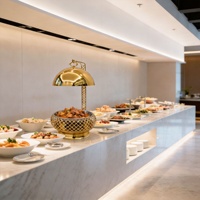 Runder Hängedeckel für Brennstoffkocher aus Goldfarbenem Edelstahl mit Kettenhalterung für Hotel, Restaurant und Buffet