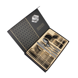 Juego de Cubiertos de Acero Inoxidable de Lujo Clásico con Mango de Madera, 24 Piezas: Cucharas de Sopa, Cucharillas, Cucharas Espejo y Tenedores - Product Image 1