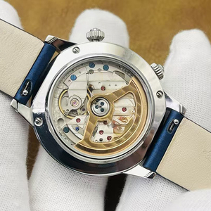 Reloj de Mujer de Alta Gama Personalizado, Exquisito, Automático, con Fase Lunar, Carta Celestial, Correa Azul Zafiro Luminosa e Incrustaciones de Moissanita - Product Image 3