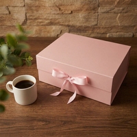 En stock, boîte cadeau rigide à fermeture magnétique avec ruban pour vêtements de fête, accessoires de mode, prête à être expédiée