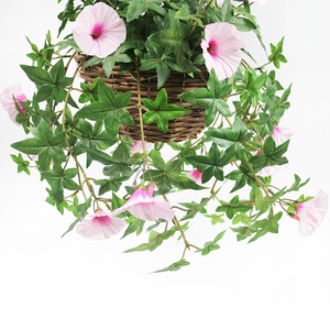 Panier suspendu artificiel de 70 cm résistant aux UV, motif fleurs de petunia, fleurs artificielles vibrantes pour balcon extérieur, clôture, patio, jardin - Product Image 3