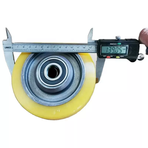 Proveedores de piezas de montacargas <span class=keywords><strong>S</strong></span> 5x4,12/127X104-62mm Neumático de carga frontal de poliuretano <span class=keywords><strong>s</strong></span>ólido para carretilla elevadora/transpaleta 115033 - Product Image 2