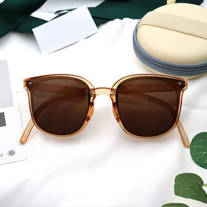 <span class=keywords><strong>Gafas</strong></span> <span class=keywords><strong>de</strong></span> <span class=keywords><strong>Sol</strong></span> Plegables Retro UV400 para Hombre y Mujer, Fáciles <span class=keywords><strong>de</strong></span> Llevar, Precio <span class=keywords><strong>de</strong></span> Fábrica Barato <span class=keywords><strong>de</strong></span> Yiwu, Venta al Por Mayor - Product Image 2