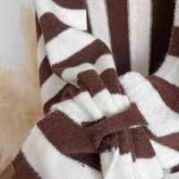 Poncho croisé tricoté à motif rayé et écossais pour femme, coupe-vent, grandes capes et étoles, châles triangulaires chauds d'hiver