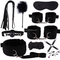 SacKnove Kit de Bondage pour Couples – 10 Pièces de Jouets Sexuels pour Adultes, Incluant Menottes Douces en Nylon, Fouet à Fourrure et Attaches pour Jeux BDSM SM