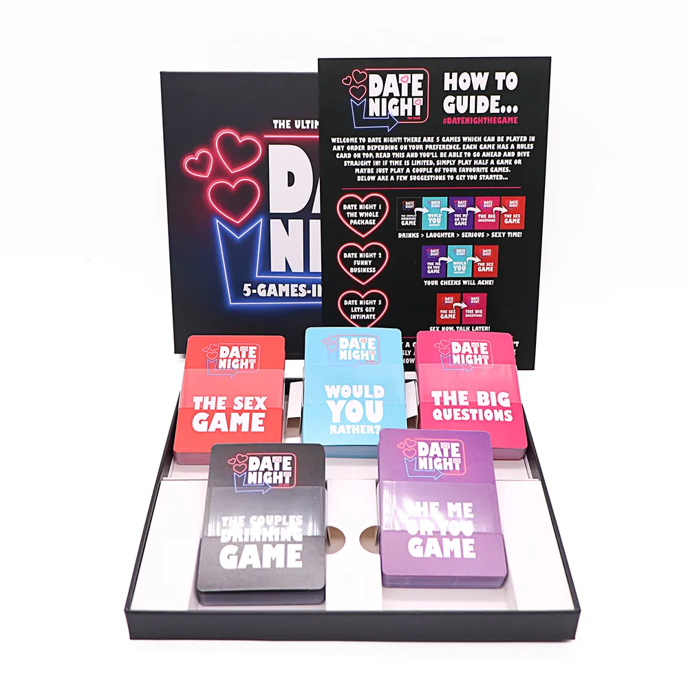 사용자 정의 인쇄 로고 플라스틱 빈 보드 게임 카드 데크 커플 게임 날짜 밤 섹스 성인 음주 사용자 정의 카드 게임 상자