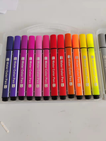 Stylo à eau lavable de papeterie en gros, 24 stylos à pinceau pour lettrage, stylo à pointe en feutre en nylon pour étudiants, 721-24