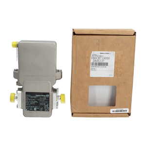 Débitmètre Dosimag Endress+Hauser 5BH12, conception hygiénique, acier inoxydable, OEM pour l'eau, modèle 5BH12-A00A1AB041B1 - Product Image 1