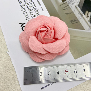 Mini Flor de Camelia 3D de Tela para Manualidades, Accesorio para el Cabello, Caja de Regalo, Decoración para Ropa, Zapatos y Sombreros - Product Image 4