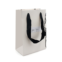 Sac d'emballage écologique de luxe pour bijoux en papier kraft avec logo personnalisé et impression offset