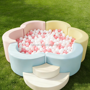 Location d'équipements de jeux intérieurs pour enfants : Ensemble de jeux souples en mousse avec fosse <span class=keywords><strong>à</strong></span> balles florale pour usage scolaire et résidentiel - Product Image 3