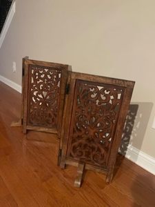 3 Panel Pagar Anjing Lipat Kayu Ukir Tangan dengan Alas Anti Selip untuk Penggunaan di Dalam Ruangan untuk Anjing Kecil - Product Image 3