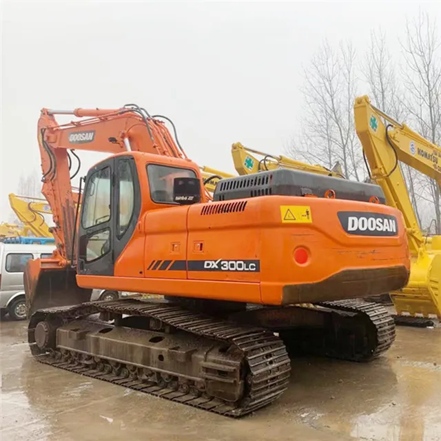 מכונות יד שנייה גדולה doosan 300 dx300lc הידראולי זחילה backhoe dx300llc dx300lC