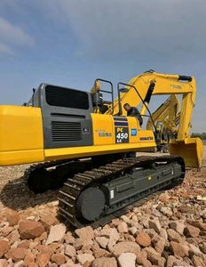 Excavadora sobre orugas Komatsu PC450 usada, de 45 toneladas peso operativo, componente del núcleo del motor Cummins, buenas condiciones - Product Image 1