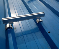 Rail de montage trapézoïdal en aluminium pour panneaux solaires BIPV, installation de supports solaires anodisés sur le toit