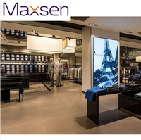 Mobilier de magasin de détail, présentoir de vêtements, magasin de vêtements pour hommes, éclairage LED, design d'intérieur, magasin de vêtements de marque
