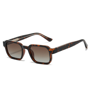 Custom Logo 2026 Retro Men Women <b>Small</b> <b>Frame</b> Driving <b>Sunglasses</b> UV400 Square Polarized <b>Sunglasses</b> - Product Image 4