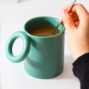 Tasse à café ronde mignonne de petit déjeuner bon marché tasse à eau de bureau à domicile tasse à thé en céramique drôle de couleur verte - Product Image 5