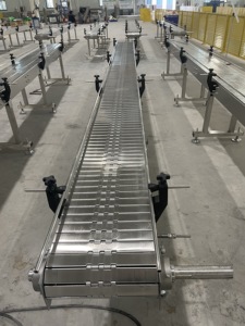 Cấp thực phẩm chất lượng cao tùy chỉnh phẳng Top chuỗi băng tải nước giải khát chai truyền đạt vành đai máy - Product Image 3