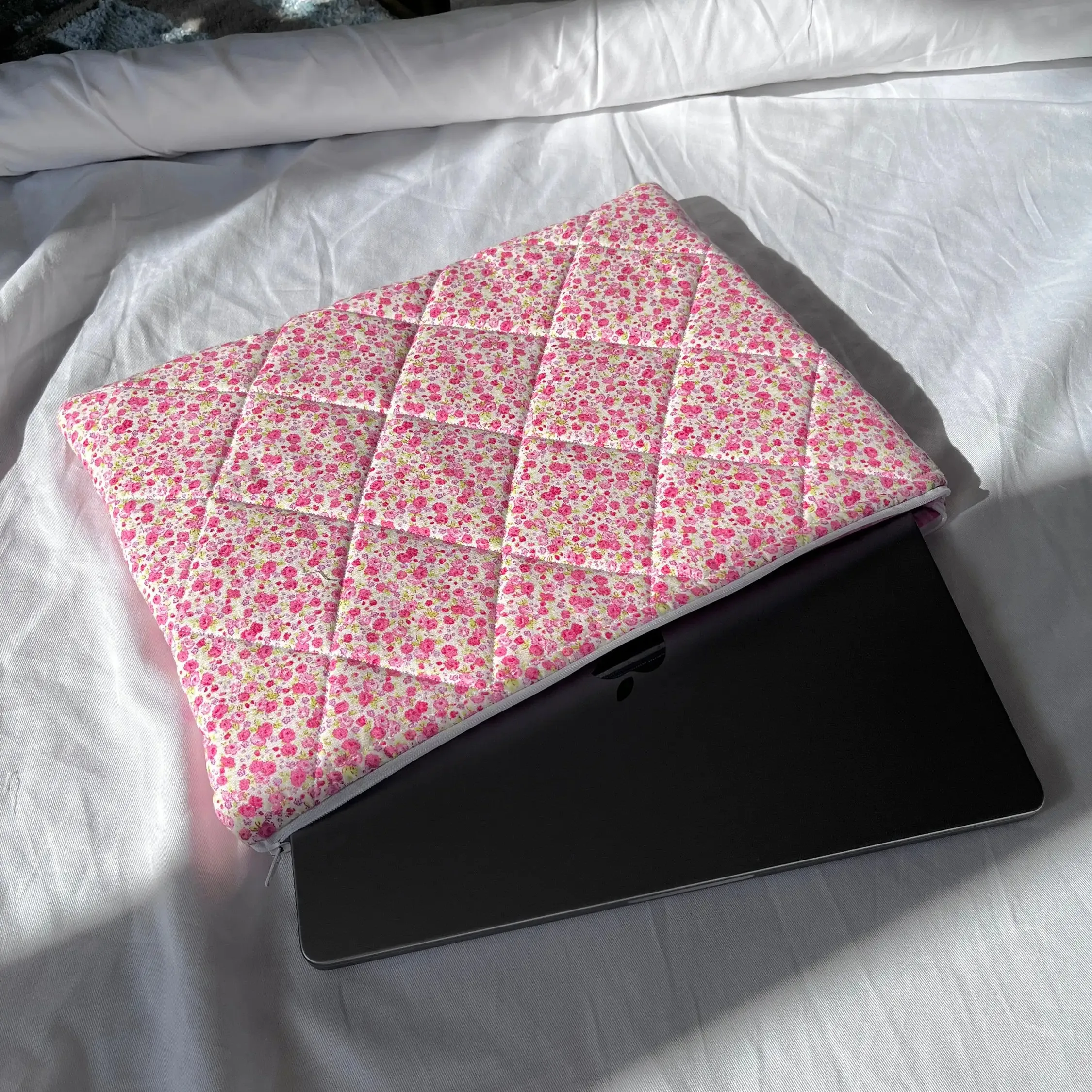 Custom Bloemen Badstof Handdoek Katoen Gewatteerde 13 Inch Laptop Beschermhoes Case Voor Macbook Pro