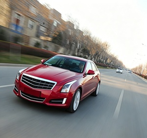 Autos Deportivos Usados en Venta, <span class=keywords><strong>Cadillac</strong></span> ATS 28T Turbo 2014, Volante a la Izquierda, Importado, Vehículo de Segunda Mano de Alta Potencia - Product Image 2