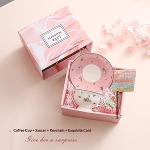 Taza de Café de Cerámica Rosa con Platillo, Diseño de Conejo Adorable, Caja de Regalo para <span class=keywords><strong>Niñas</strong></span>, de Alta Gama, 280 ml, Multiusos, Chaozhou - Product Image 2
