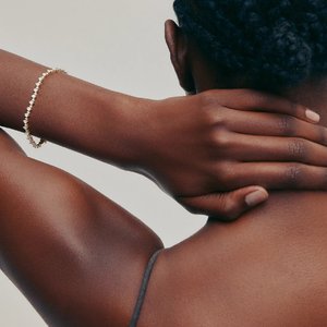 Bracelet Chaîne Personnalisé Premium pour Femme, Sertissage Diamant, Argent Sterling 925 Plaqué Or, Style Hip Hop, Bijoux Fins et Élégants - Product Image 1