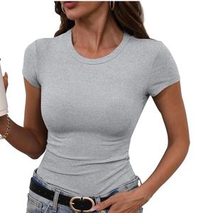 เสื้อยืดคอกลมแขนสั้นสำหรับผู้หญิง ODM เสื้อยืดออกกำลังกายเข้ารูปลำลองแบบเต็มตัวออกแบบโลโก้ได้ตามที่ต้องการ - Product Image 6