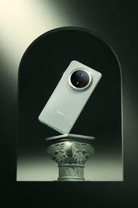 Nuevo Teléfono Móvil Mate 70 Pro+ 2025, 6.9'', 120Hz, Harmony OS 4.3, 5900mAh, 100W, 80W, 16GB, LTE, CDMA, Cámara Trasera Cuádruple de 50MP, NFC, 5G - Product Image 4