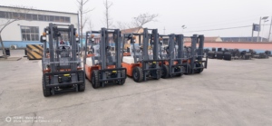 מלגזה דיזל במחיר הטוב ביותר <span class=keywords><strong>3</strong></span> טון <span class=keywords><strong>3</strong></span>.<span class=keywords><strong>5</strong></span> טון 4 טון <span class=keywords><strong>5</strong></span> טון מחיר זול גובה הרמה <span class=keywords><strong>3</strong></span> מטר-8 מטר EPA Eur5 מלגזת דיזל עוצמתית - Product Image 6