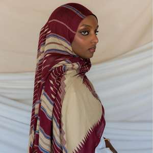 Écharpe en rayonne modale imprimée de haute qualité en usine 2025 Hijab imprimé à l'eau en marbre Vela Bandana respirant de qualité supérieure pour l'automne - Product Image 2