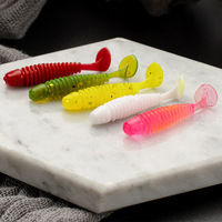 WildTrek 35mm 0.7g Leurre souple en PVC micro-côtelé avec queue de pagaie et paillettes pour jig head, pêche à la truite, au bar et au black-bass en eau douce