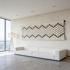 Decorazione Murale in Macramè Personalizzabile con Nappe per Ristoranti Urbani e Caffè in Stile Industriale-Chic - Product Image 4