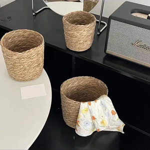 Ensemble de pots de fleurs en rotin vert faits à la main <span class=keywords><strong>panier</strong></span> à herbe de décoration de <span class=keywords><strong>table</strong></span> pour le stockage des plantes pour l'extérieur et l'intérieur - Product Image 2
