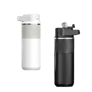 Vaso de Café Portátil Ecológico de Acero Inoxidable de 500 ml, Aislado al Vacío, Cilíndrico, en Blanco y Negro, para Viajes y el Hogar - Product Image 1