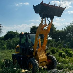 Yesbetter Best Verkopende Mini Wiel Voorlader <span class=keywords><strong>1.5T</strong></span>/1.6T 4X4 Gelede Kleine Dieselmotor Tractor <span class=keywords><strong>Loader</strong></span> Plc Conditie Pomp - Product Image 5