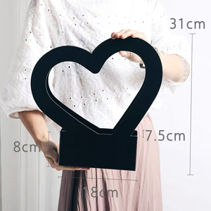 กล่องบรรจุภัณฑ์กระดาษพร้อมหูหิ้วสำหรับตกแต่งโลโก้ที่เป็นมิตรต่อสิ่งแวดล้อมสั่งพิมพ์ลายดอกกุหลาบสำหรับงานแต่งงาน - Product Image 5