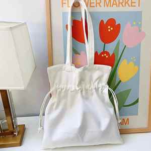 Bolsas de Tela de Algodón Reutilizables Ecológicas de Alta Calidad al por Mayor, con Cordón, Impresión de Logotipo Personalizado, para Compras y Promociones - Product Image 1