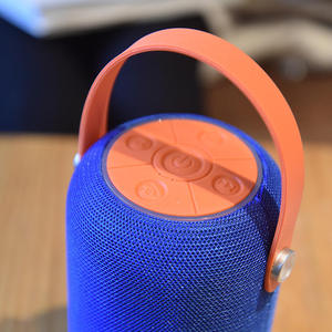 ลำโพงบลูทูธไร้สายแบบพกพา TWS รุ่น Fabric, ลำโพงซับวูฟเฟอร์สำหรับเล่นกีฬา, ลำโพงสำหรับเป็นของขวัญ - Product Image 3