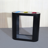Poubelle extérieure en acier galvanisé avec panneau acrylique, design moderne, pour les espaces publics et l'utilisation en rue