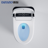 En gros WC intelligent automatique avec bidet intégré, forme allongée, siphon en P, télécommande, siège chauffant, séchage à air chaud, veilleuse, design moderne en céramique