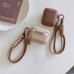 เคสซิลิโคน TPU แบบนิ่มพร้อมสายคล้องข้อมือเคสหูฟังกันกระแทกกันตกสำหรับ airpods 1 2 3 4 Pro 3 - Product Image 1