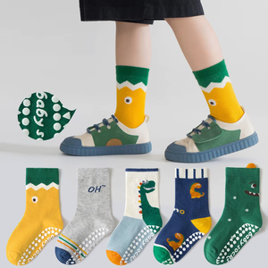 <span class=keywords><strong>Chaussettes</strong></span> de trampoline antidérapantes respirantes en coton doux pour enfants, motif dessin animé coloré, 5 paires par lot, vente en gros - Product Image 2