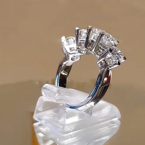 Anello F1429 in Oro Bianco con Diamante Taglio Brillante Rotondo Colore D Naturale Classico Gioiello da Donna per Fidanzamento - Product Image 4