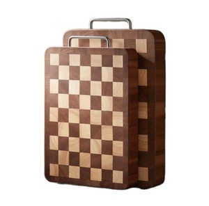 Tabla de Cortar de Bambú para el Hogar, Tabla de Cortar de Nogal Negro, Diseño de Tablero de Ajedrez Antibacteriano de Lujo Ligero - Product Image 1