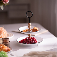 Plateaux de service décoratifs en métal à 2 niveaux, support à gâteau en métal blanc pour centre de table de mariage et décoration de fête